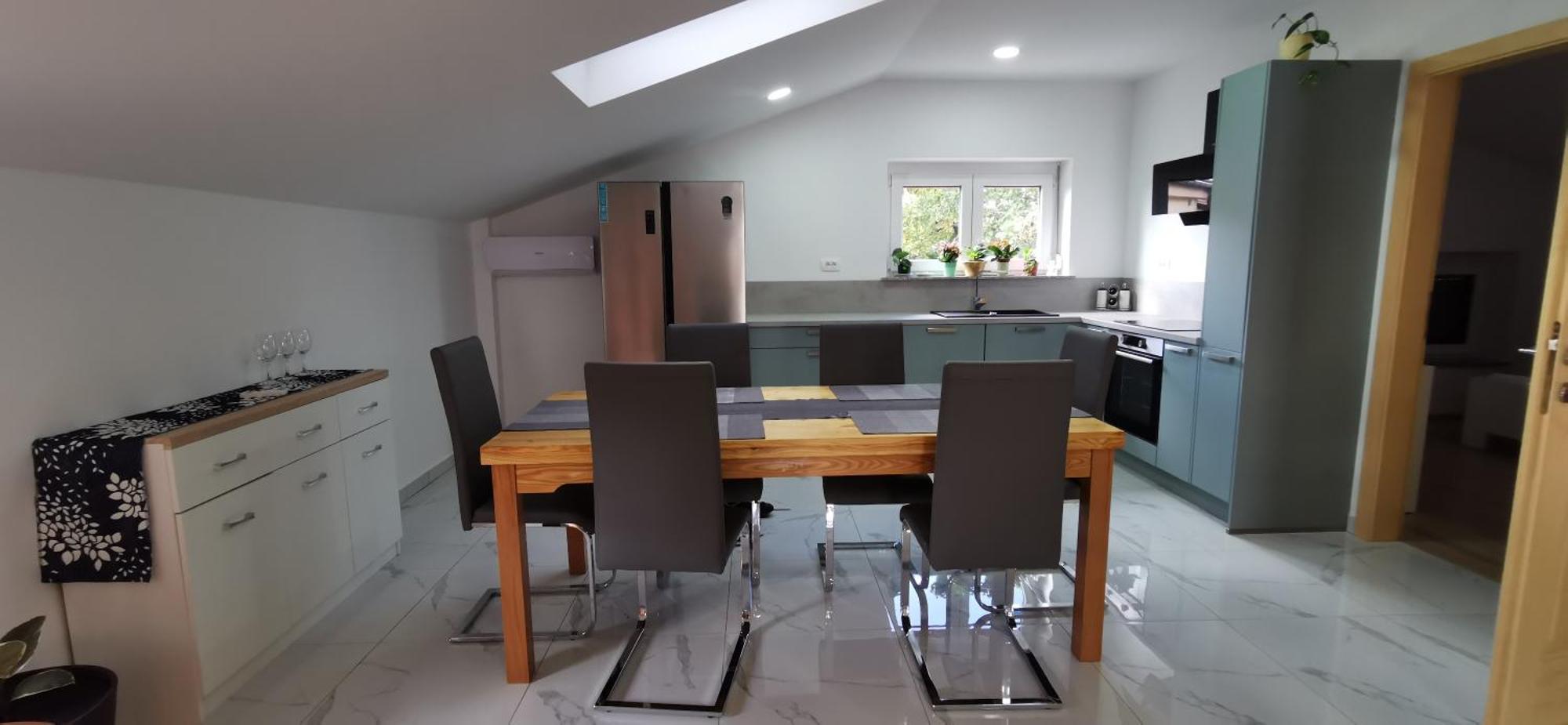 Hisa Idej Apartment Sezana